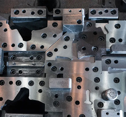 塑胶注塑模具材质的种类及其选用